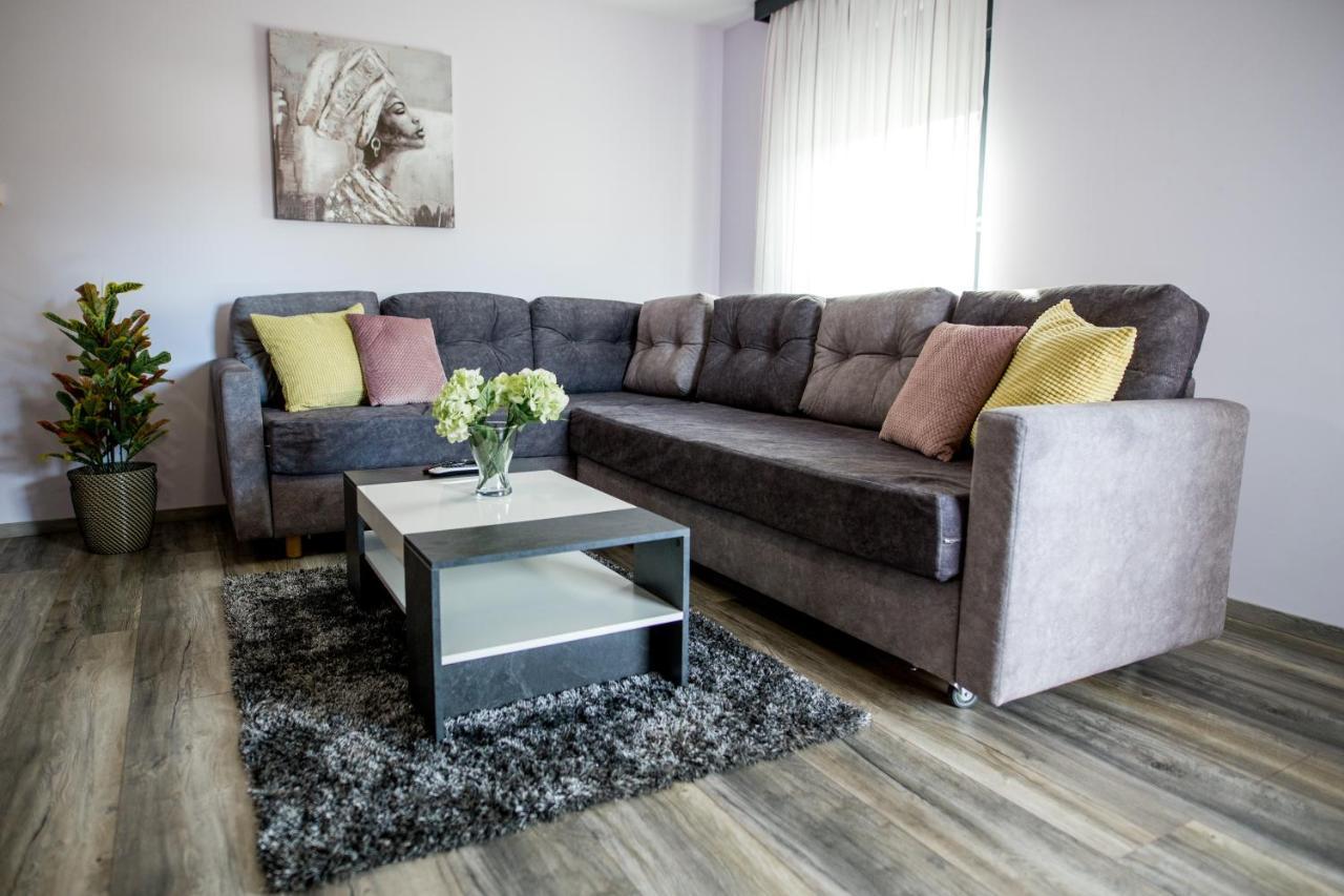 Apartments Dora סבטי מרטין נה מורי מראה חיצוני תמונה